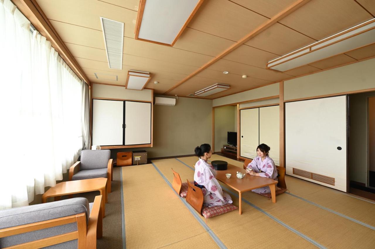 Hotel Grampus Sea Shirahama Esterno foto