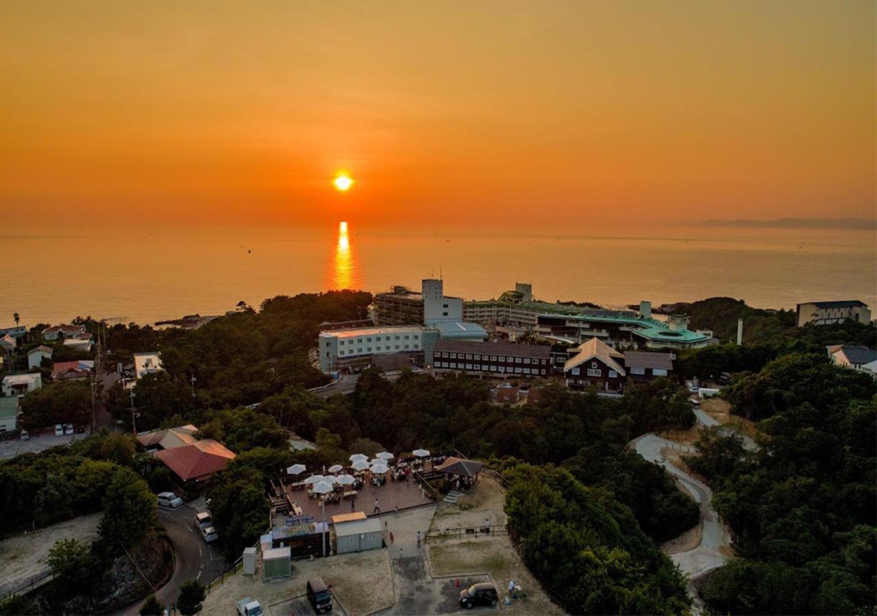 Hotel Grampus Sea Shirahama Esterno foto